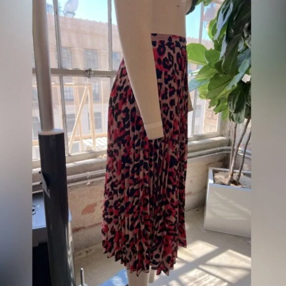 ASOS Leopard Print Pleated Skirt - Pink and Black - Picture 2 of 4